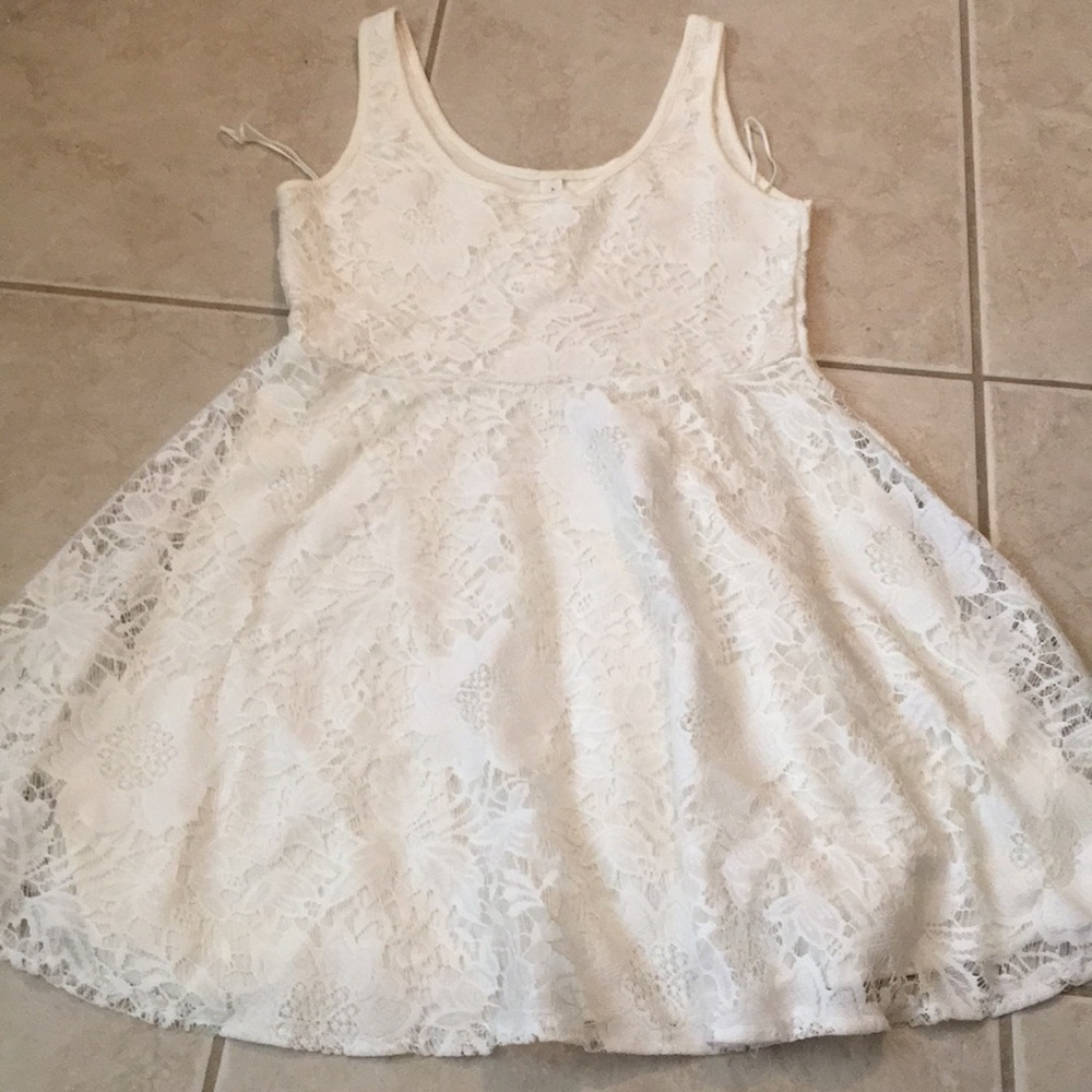 Aeropostale white lace short spring dress